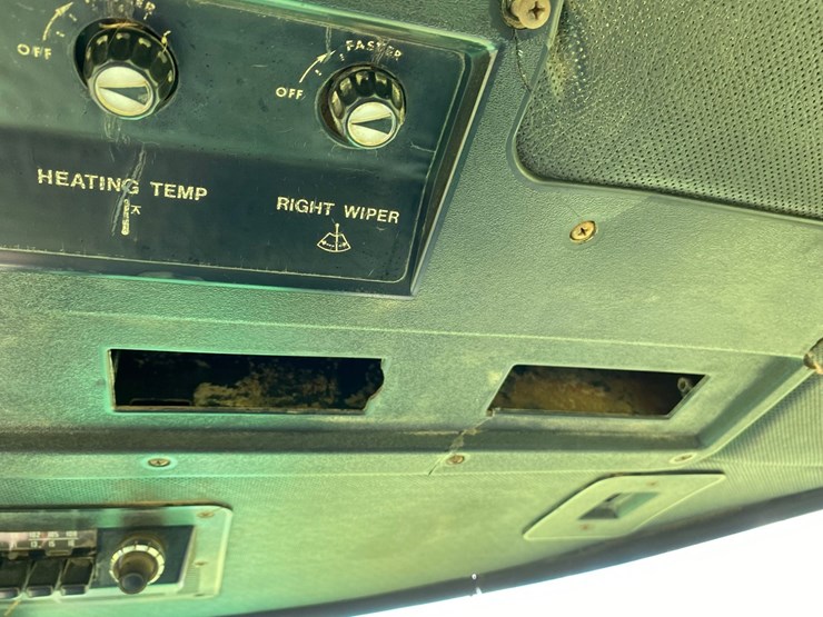 john-deere-8430-image-57