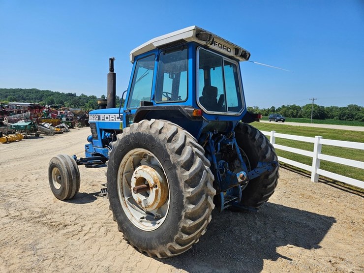 ford-8630-image-3