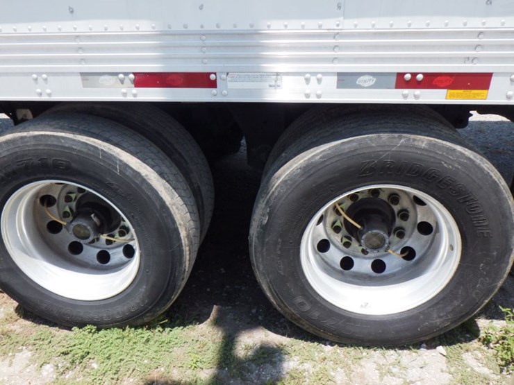 2019-utility-3000r-image-17