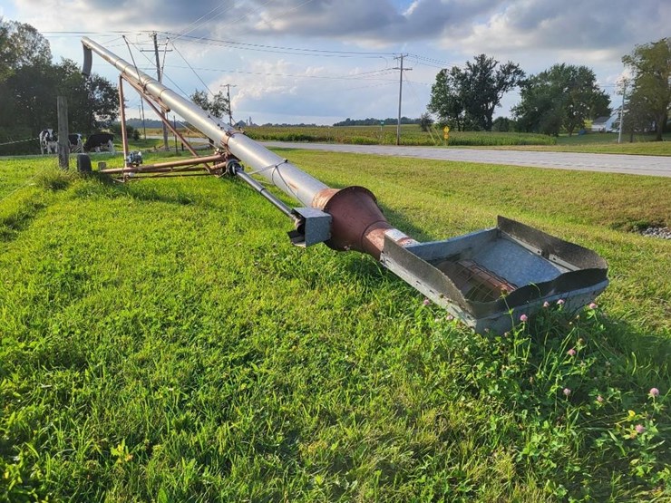 mayrath-10"-x-65'-grain-auger-image-1