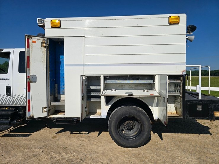 2008-international-durastar-4300-image-21