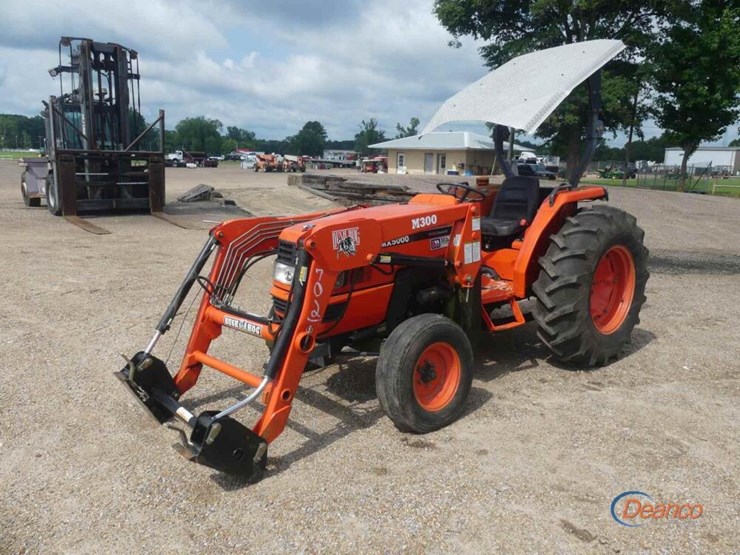 bush-hog-m300-image-15