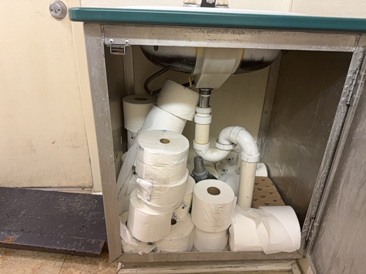 1992-pace-restroom-trailer-image-12