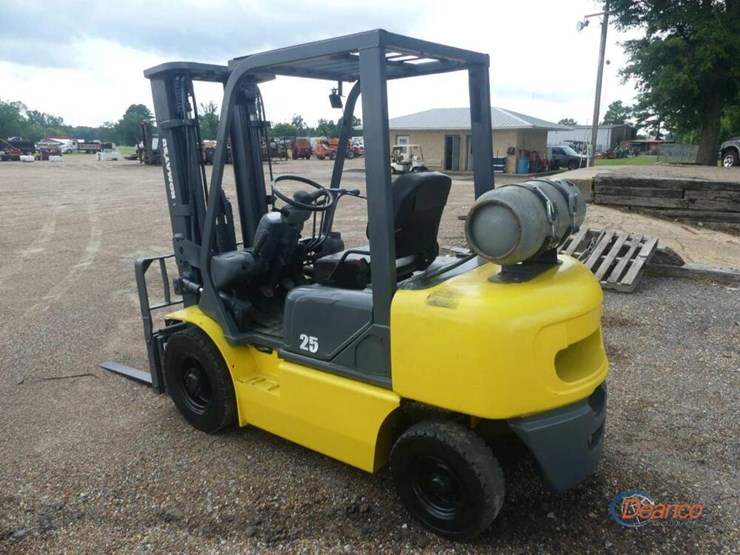 komatsu-fg25t-12-image-3