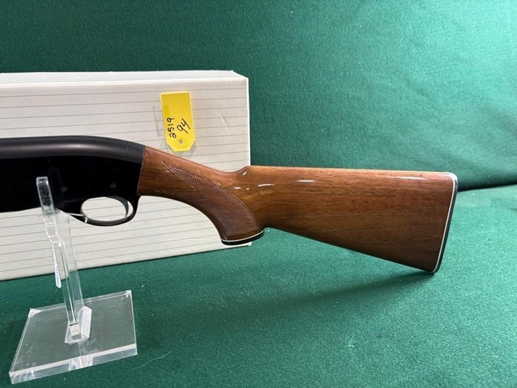 nib-skb-mdl.m-7300-20ga-shotgun-image-12
