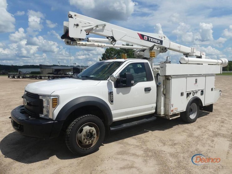 2019-ford-f550-image-13