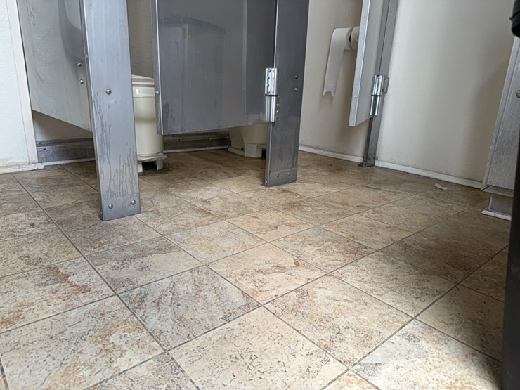 1992-pace-restroom-trailer-image-72