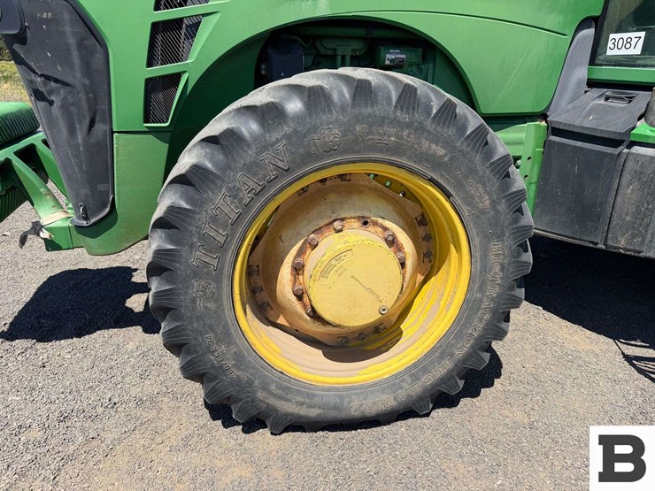 2007-john-deere-8330-image-11