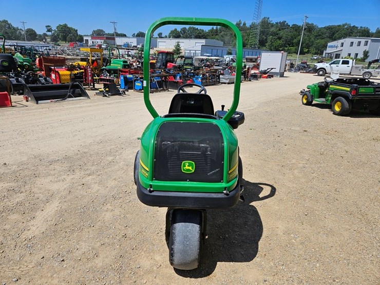 john-deere-2500b-image-4