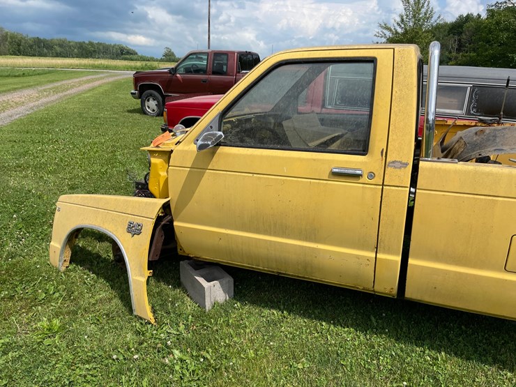 1987-chevrolet-s10-image-16