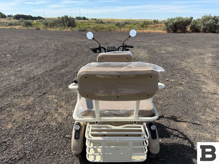 2026-sdlanch-irgc40-mini-golf-cart-image-8