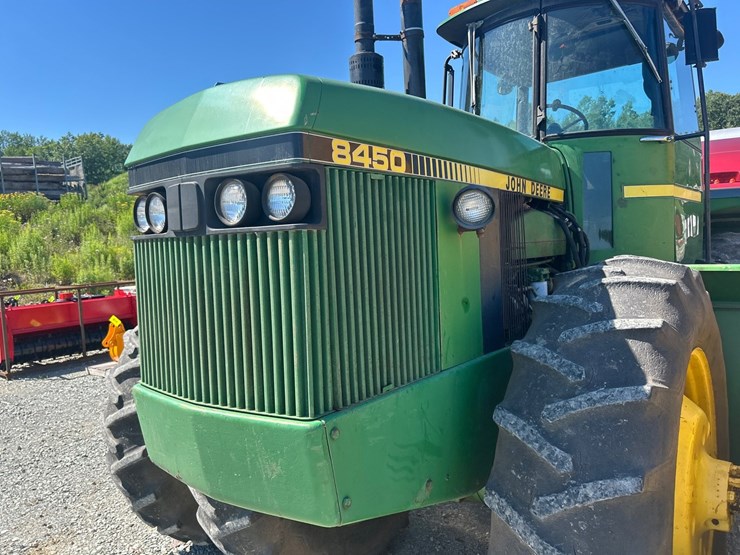 john-deere-8450-image-9