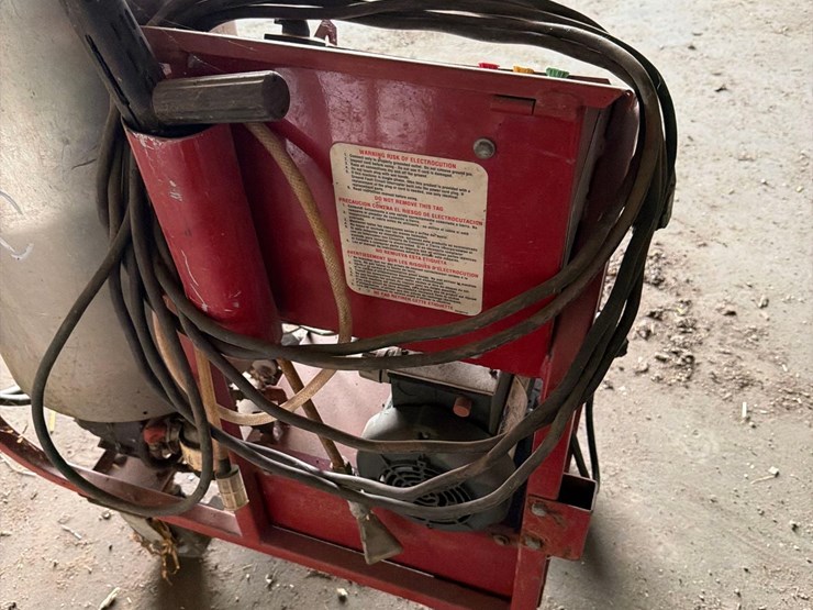 sioux-dakota-series-hot-water-steam-cleaner-power-washer-image-4