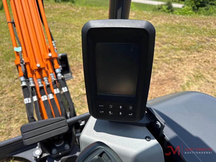 unused-2024-develon-dx-27z-mini-excavator-image-25