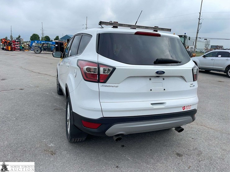 2017-ford-escape-image-7