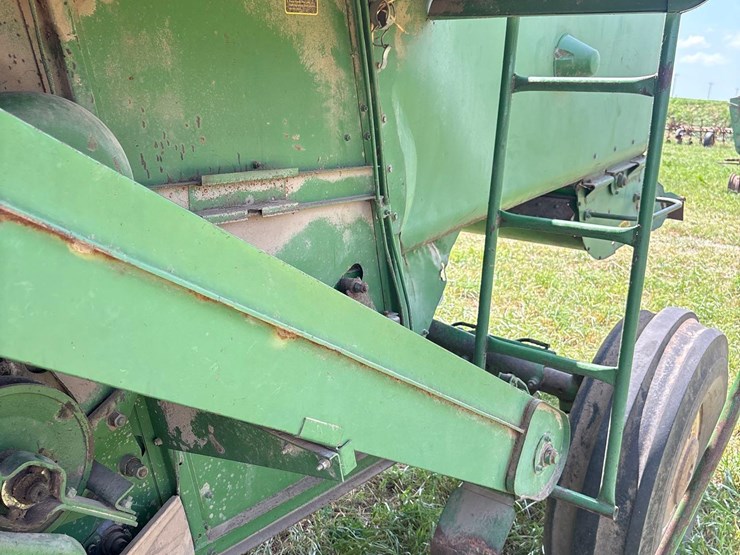 john-deere-4400-image-42