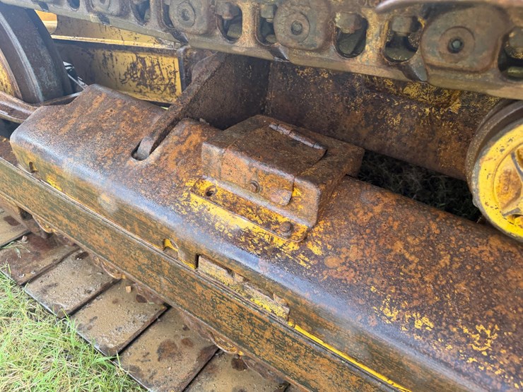 2005-caterpillar-d5g-image-10