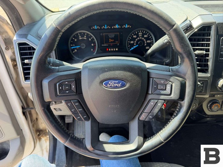 2017-ford-f150-image-23