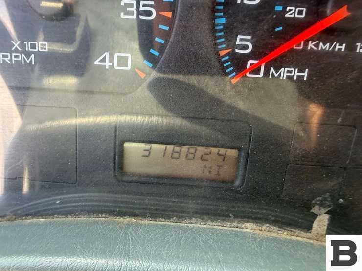 2003-international-durastar-4200-image-64