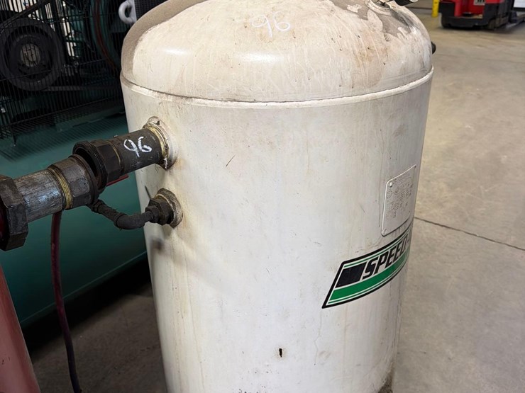 2004-speedaire-80-gallon-air-compressor-image-1