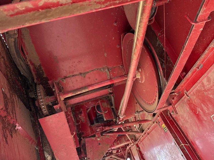 case-ih-1640-image-14