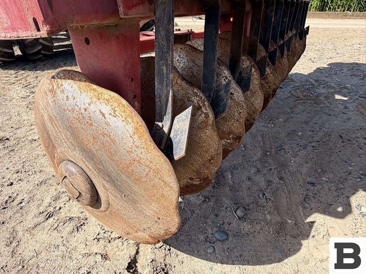 case-ih-770-image-31