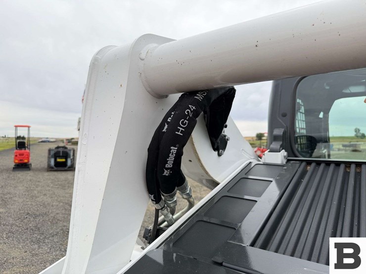 2024-bobcat-t650-image-27