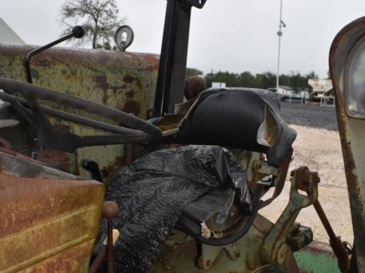 john-deere-2630-image-16
