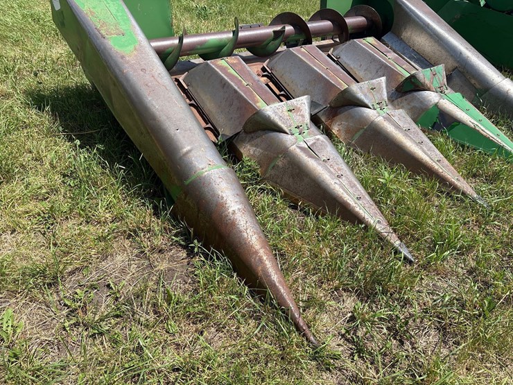 john-deere-443-image-11