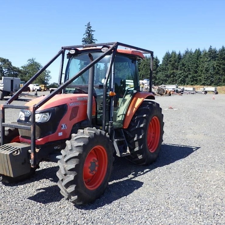 KUBOTA M9960D
