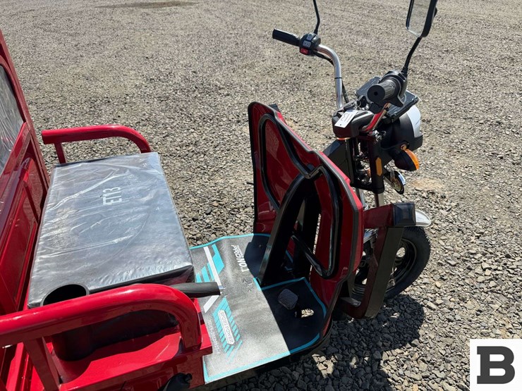 2026-sdlanch-et13-electric-tricycle-image-12