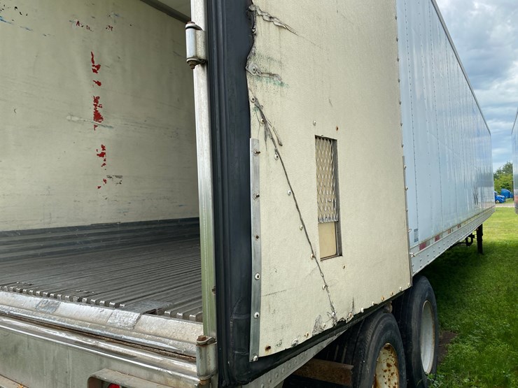 2005-utility-3000r-reefer-image-19