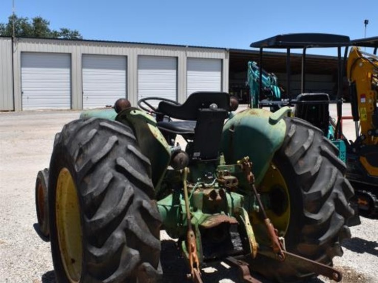 john-deere-1530-image-10