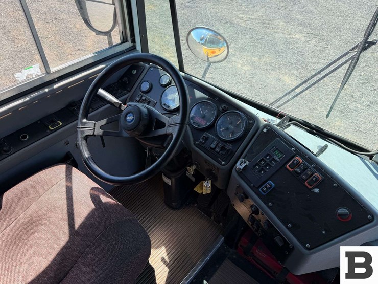 2010-bluebird-all-american-image-42