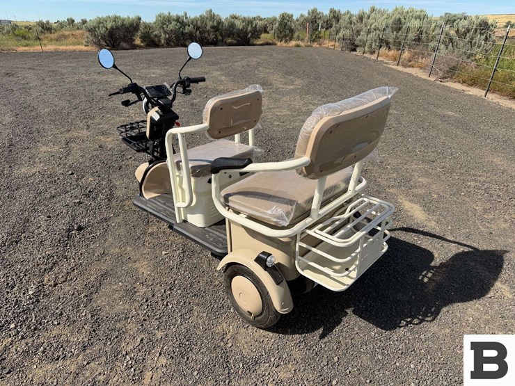 2026-sdlanch-irgc40-mini-golf-cart-image-4