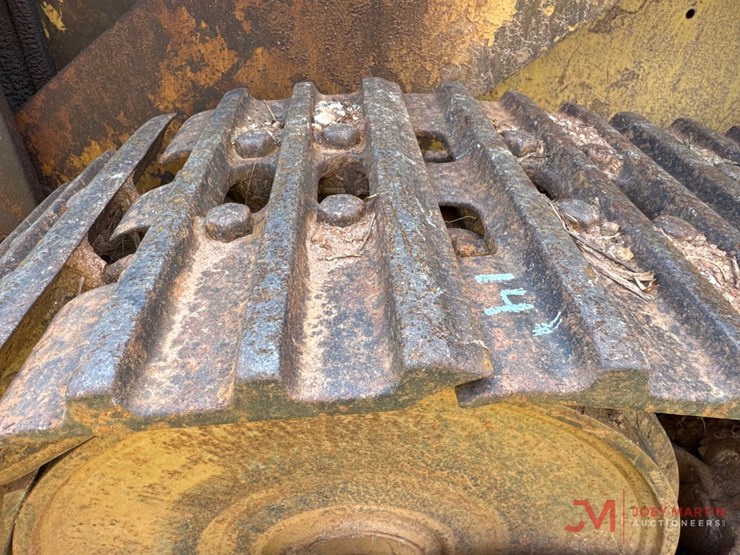 caterpillar-941-image-9