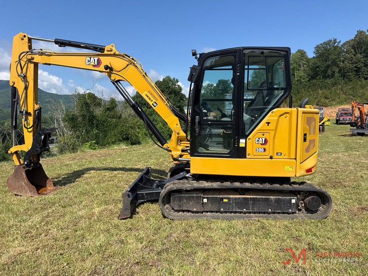 2023-caterpillar-306-cr-image-2