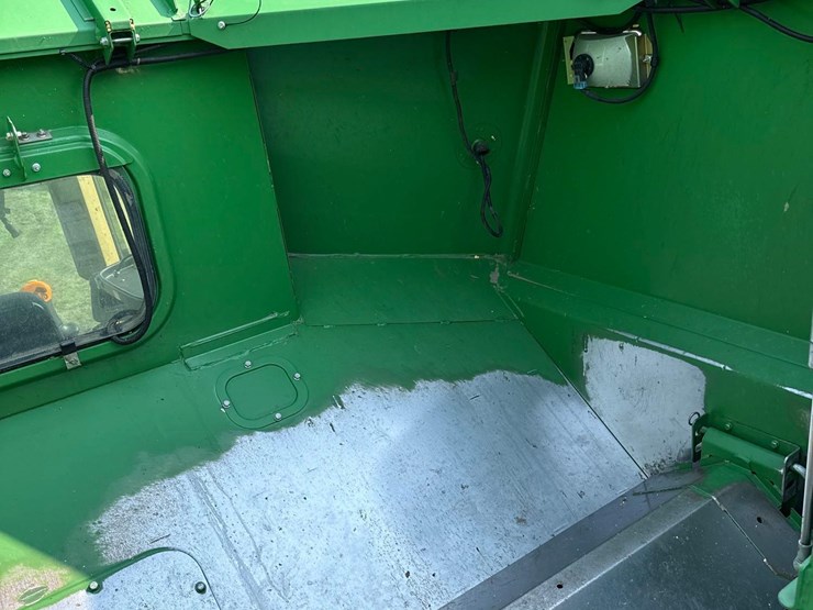 2011-john-deere-9770-sts-image-59