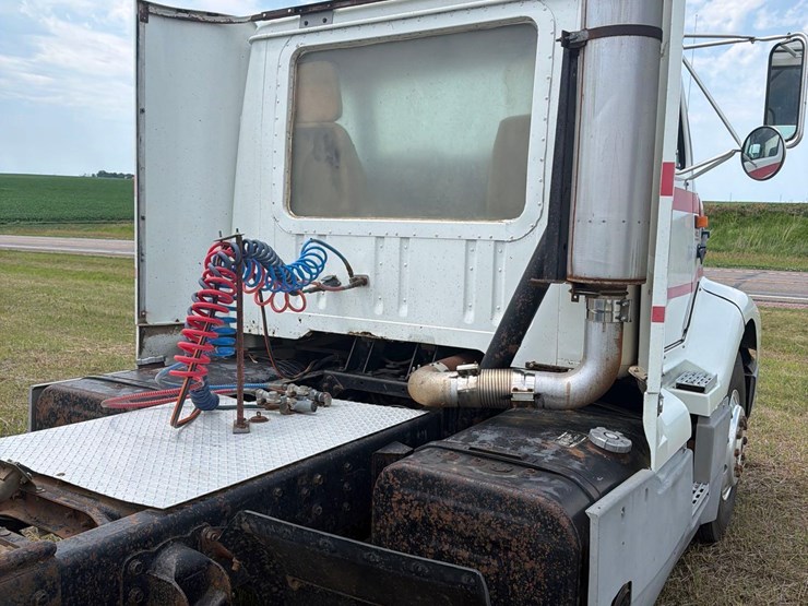 1991-cummins-855-image-15