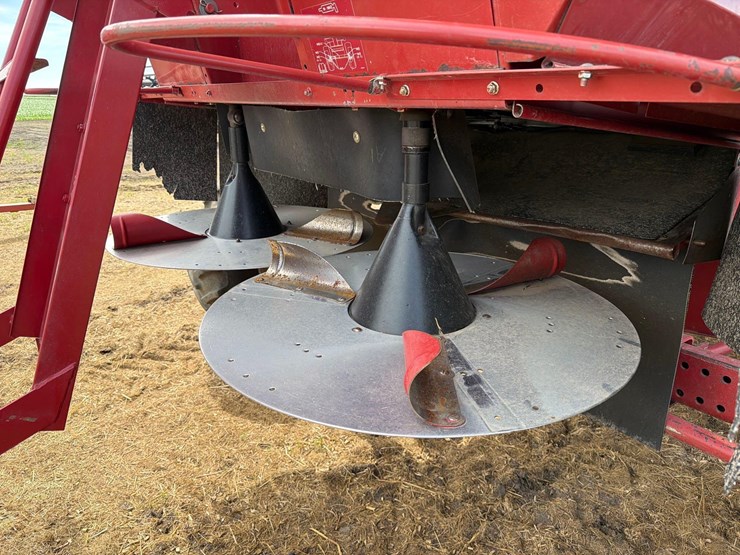 case-ih-2388-image-42