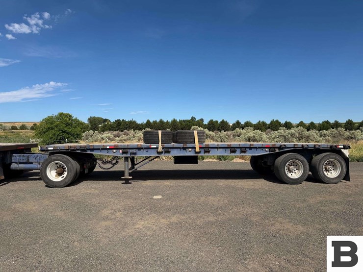 1974-utility-flatbed-image-2