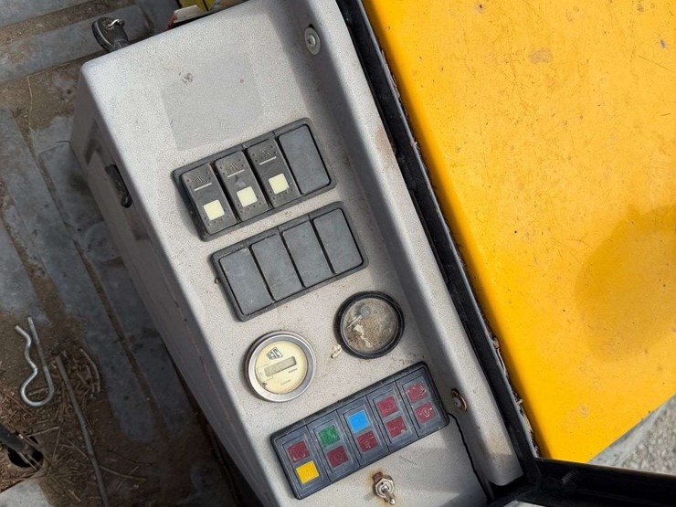 2007-jcb-930-image-41