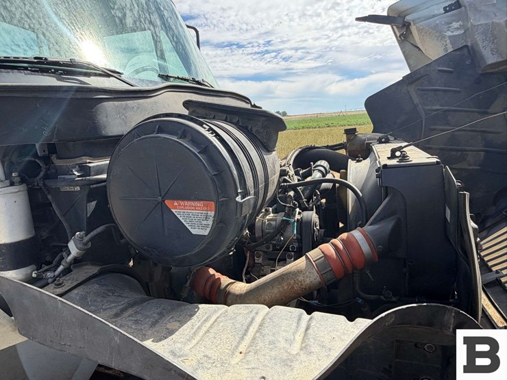 2006-international-durastar-4400-image-40