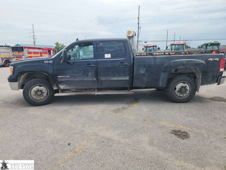 2012-gmc-sierra-3500hd-image-4
