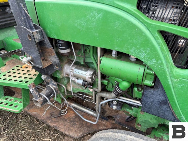2009-john-deere-5101en-image-37