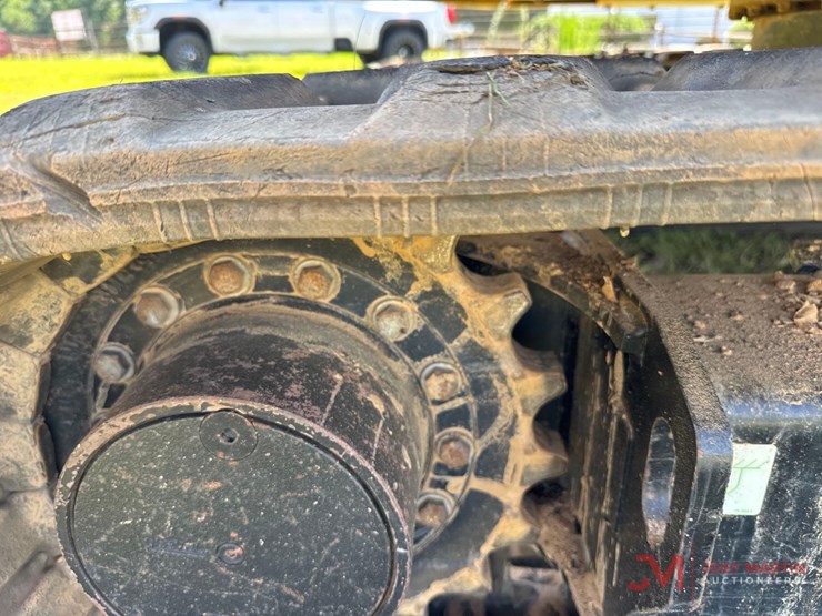 2023-caterpillar-306-cr-image-11