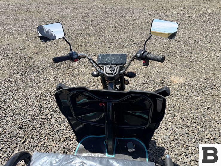 2026-sdlanch-et13-electric-tricycle-image-9
