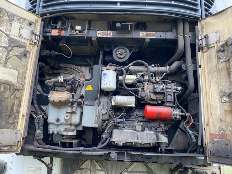 2005-utility-3000r-reefer-image-26