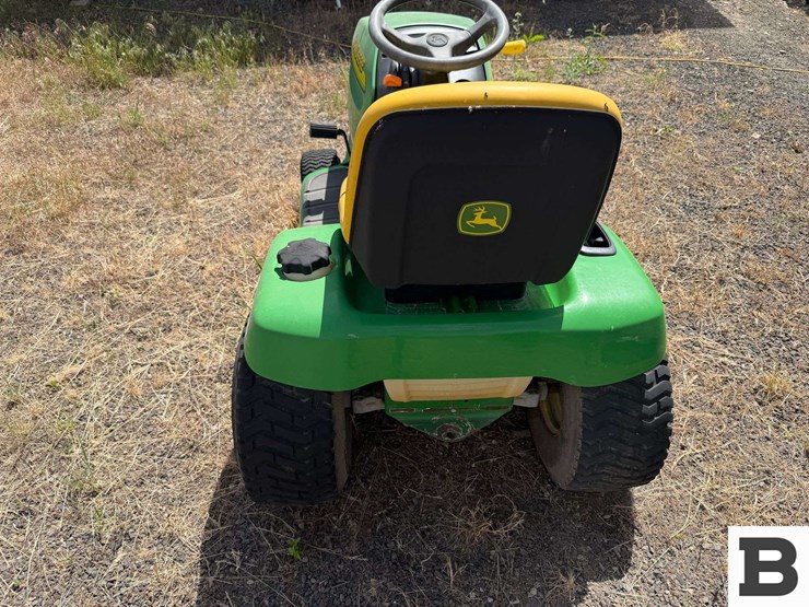 john-deere-lt160-image-4