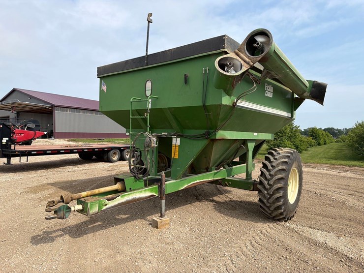 ficklin-cr9600-grain-cart-image-1